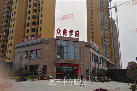 人民家园2室1厅1卫65㎡/精装带附房